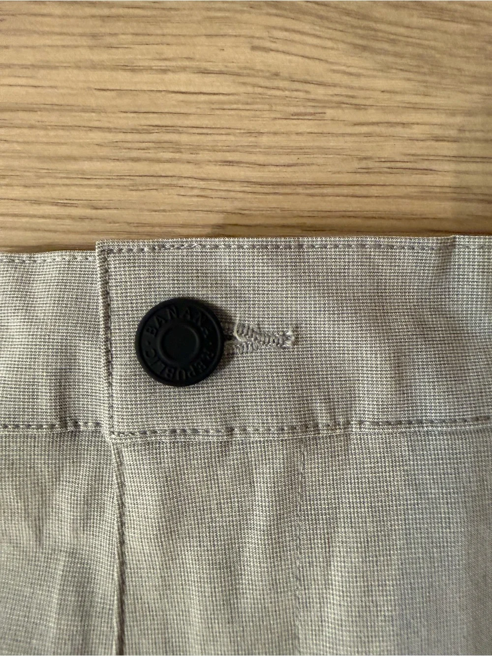 Banana Republic new banana